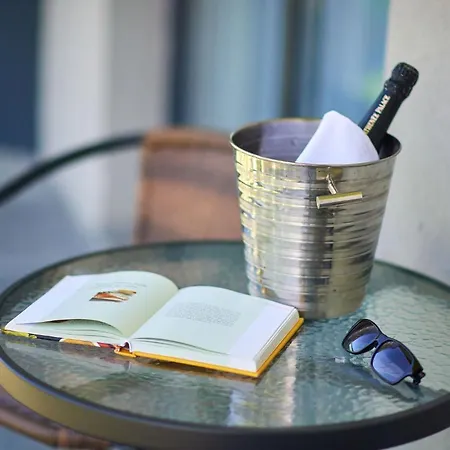 Purple Pearl N Pool *