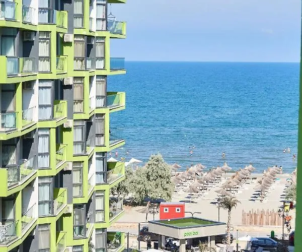 아파트 Purple Pearl N Pool Năvodari