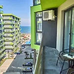 Purple Pearl N Pool Apartament *