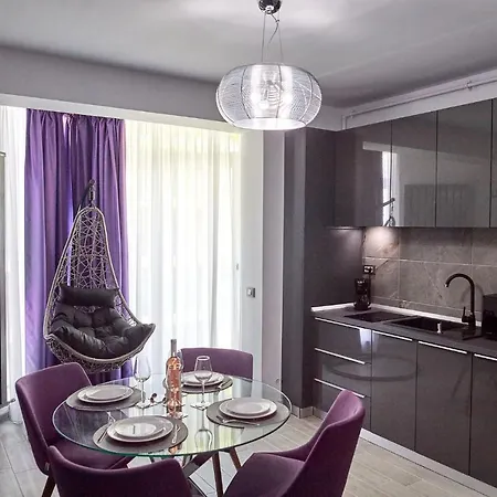Purple Pearl N Pool Apartamento *