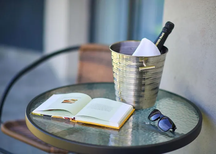 Purple Pearl N Pool *